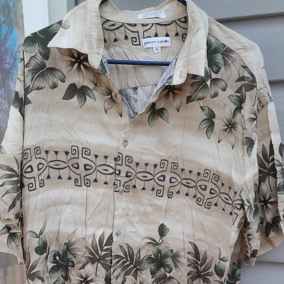 Pierre Cardin Mens XL button down casual tropical Hawaiian shirt - Picture 1 of 9
